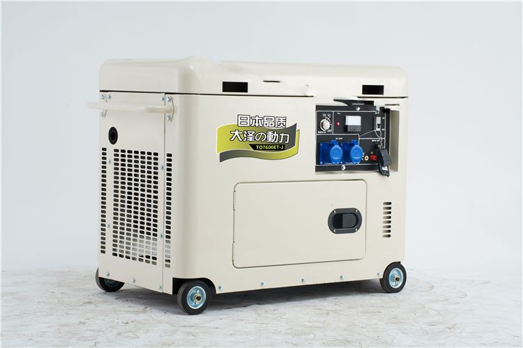 大澤動力發(fā)電機8kw柴油發(fā)電機有電源開關嗎