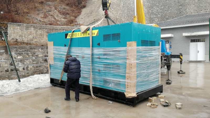 陜西賣20千瓦,500千瓦柴油發(fā)電機(jī)2臺(tái)