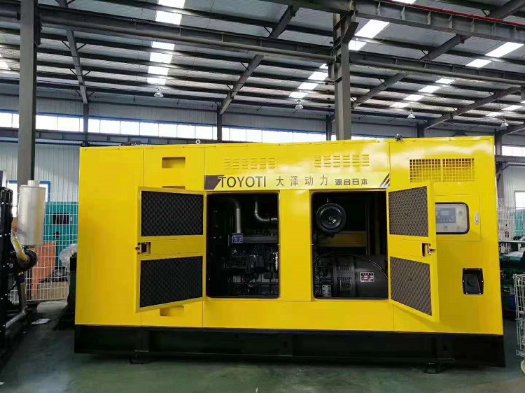 大型柴油發(fā)電機有220v電壓嗎